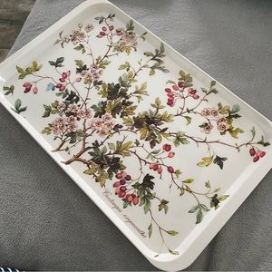 Vileroy & Booch Serving Trays